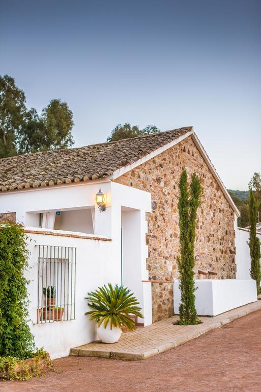 Balneario Aguas De Villaharta Exterior foto